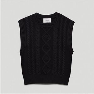 Wilfred Black Alps Vest